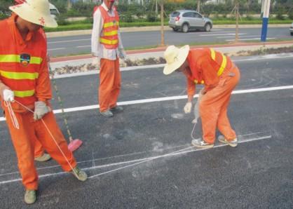 道路標線反光漆施工小細節，千萬別不當回事！