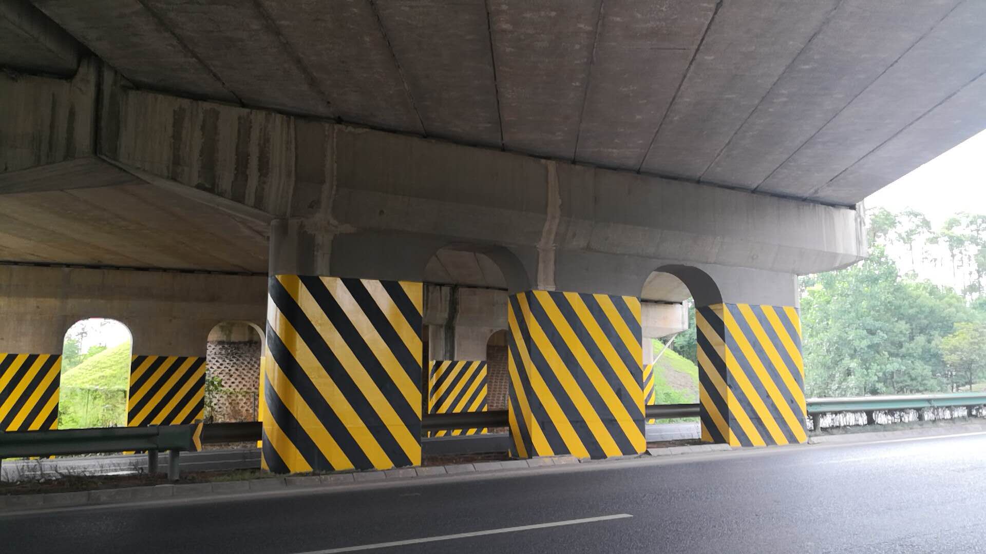 反光漆好貴？沒錯，因為好，所以貴！