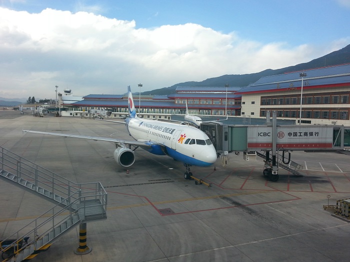 這樣的機(jī)場(chǎng)高強(qiáng)反光漆有幾個(gè)不愛(ài)？