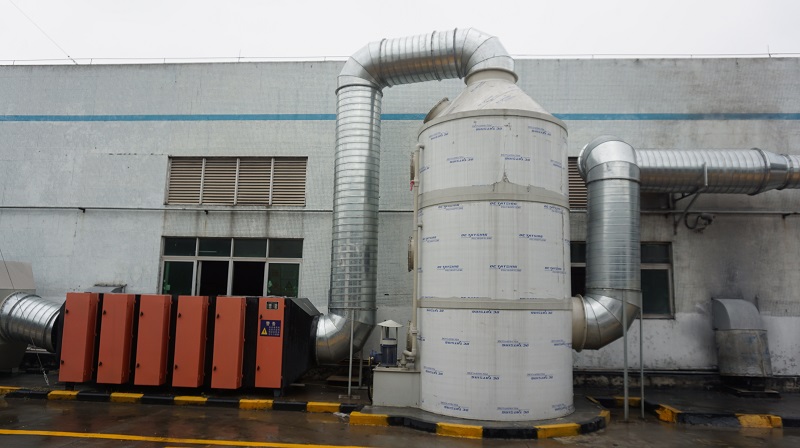 兩會(huì)召開，公路反光漆廠家會(huì)受哪些影響？