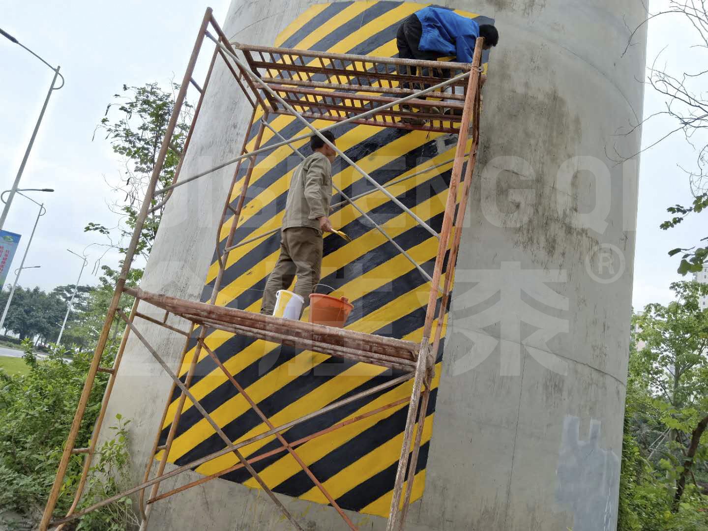 道路立面反光漆漆膜厚度多少合適？