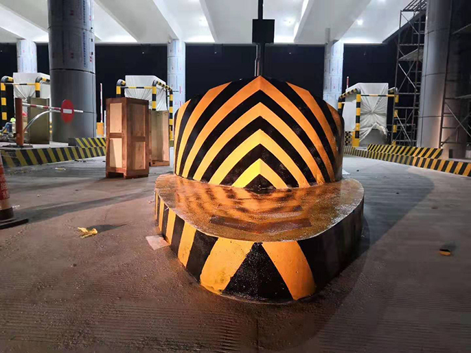 道路警示工程為什么要用反光漆？