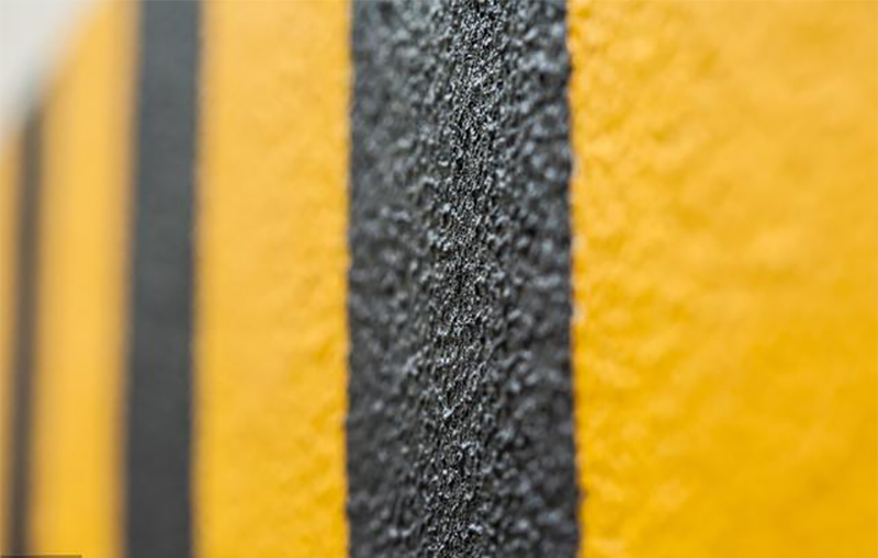 路面反光漆應用領域