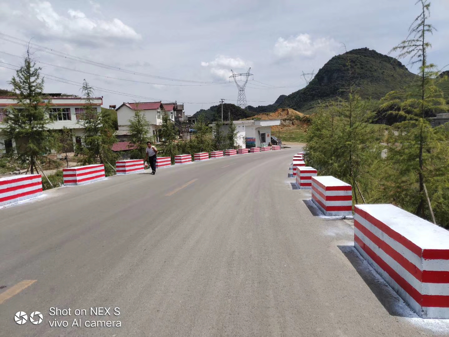 公路反光漆廠家 公路反光漆廠家