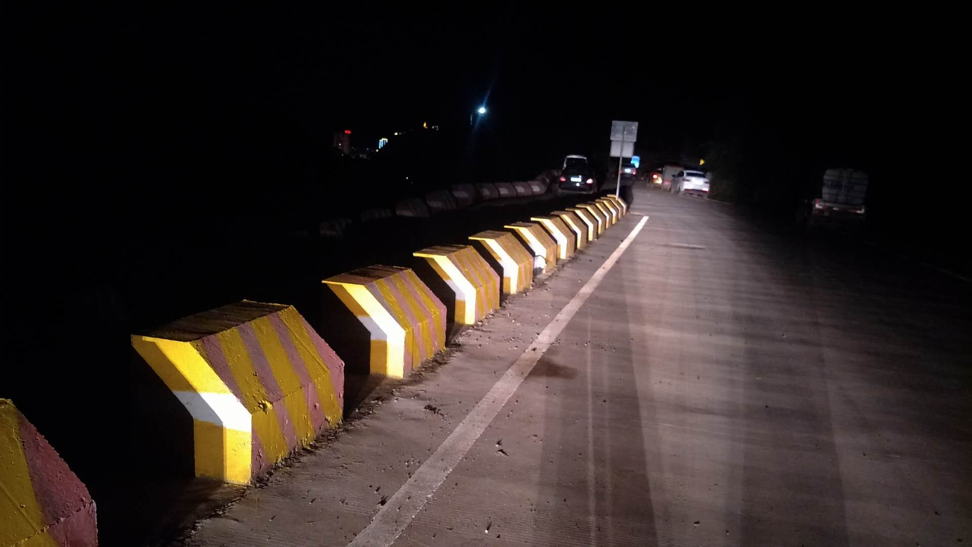 道路設施反光漆