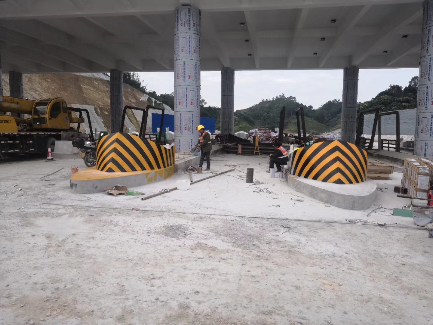 安全島反光漆施工 安全島反光漆施工