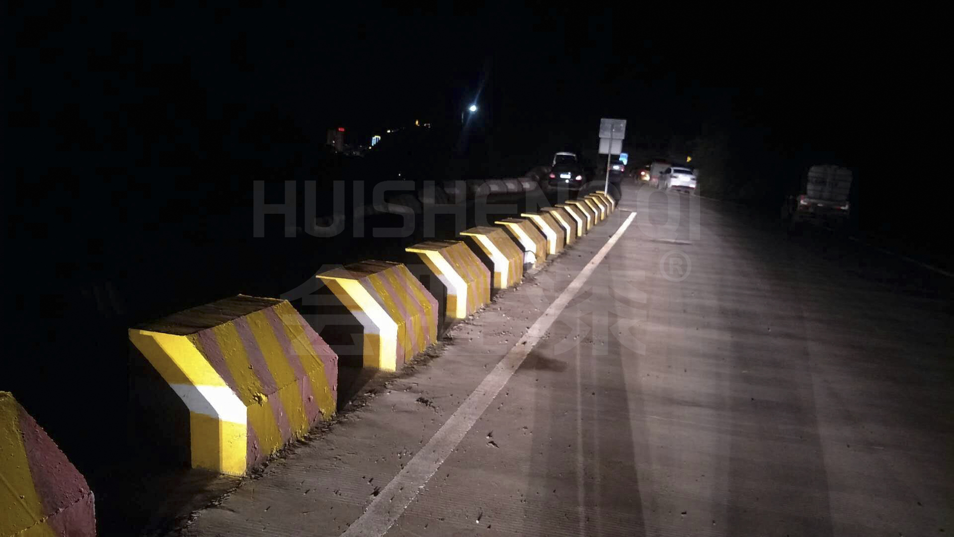 道路防護墻反光漆 道路防護墻反光漆