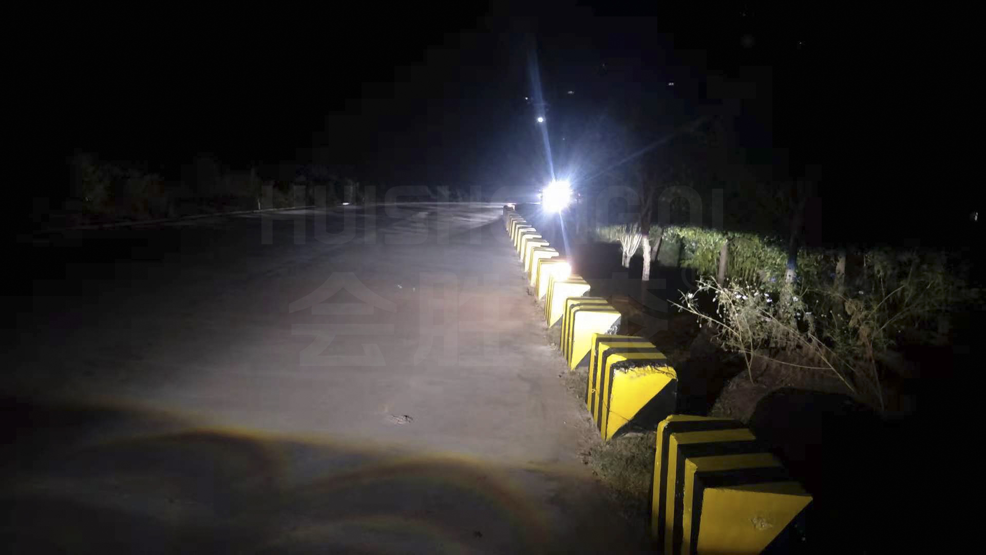 道路反光警示漆